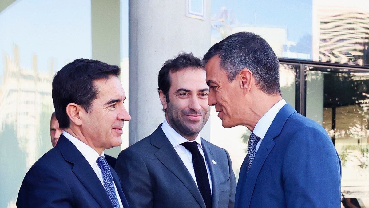 Sánchez le toca los euros a la UE con la fusión BBVA