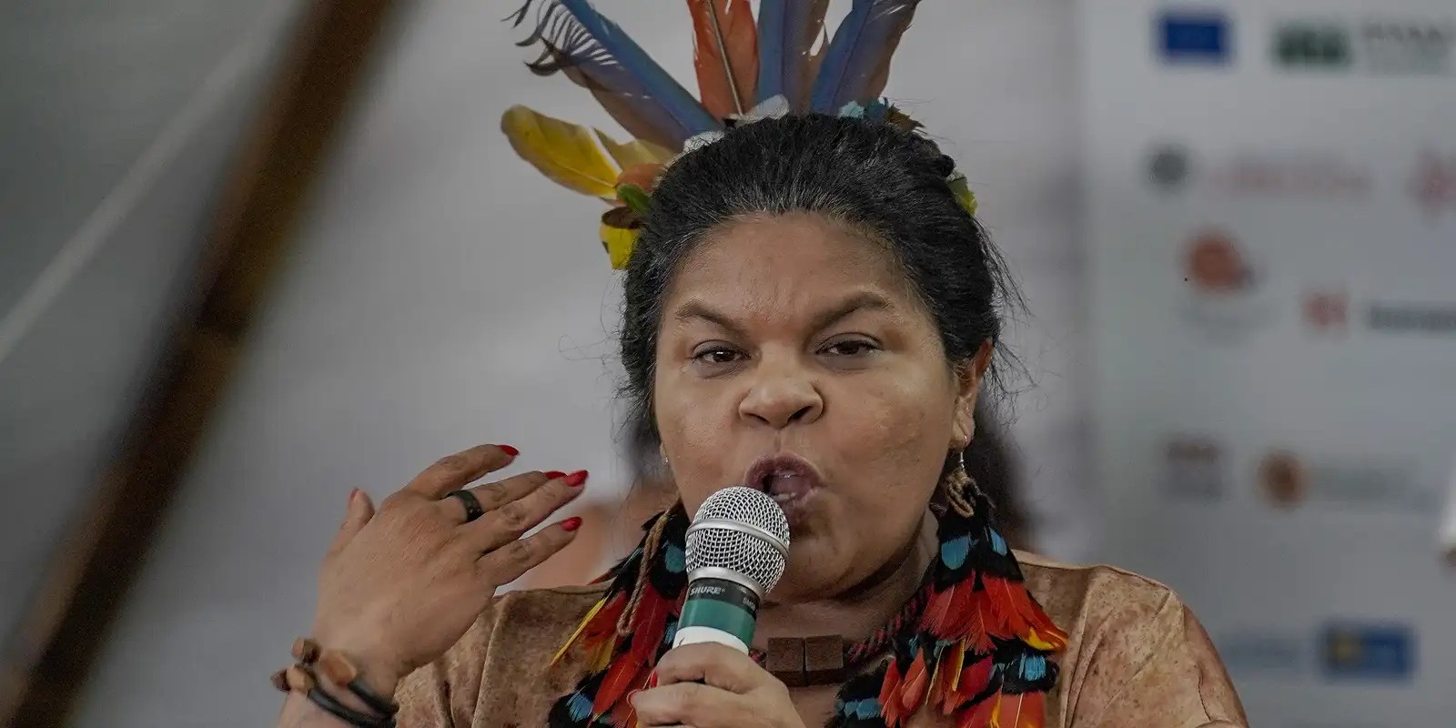 Ministra diz que exploração de petróleo na Amazônia preocupa indígenas
