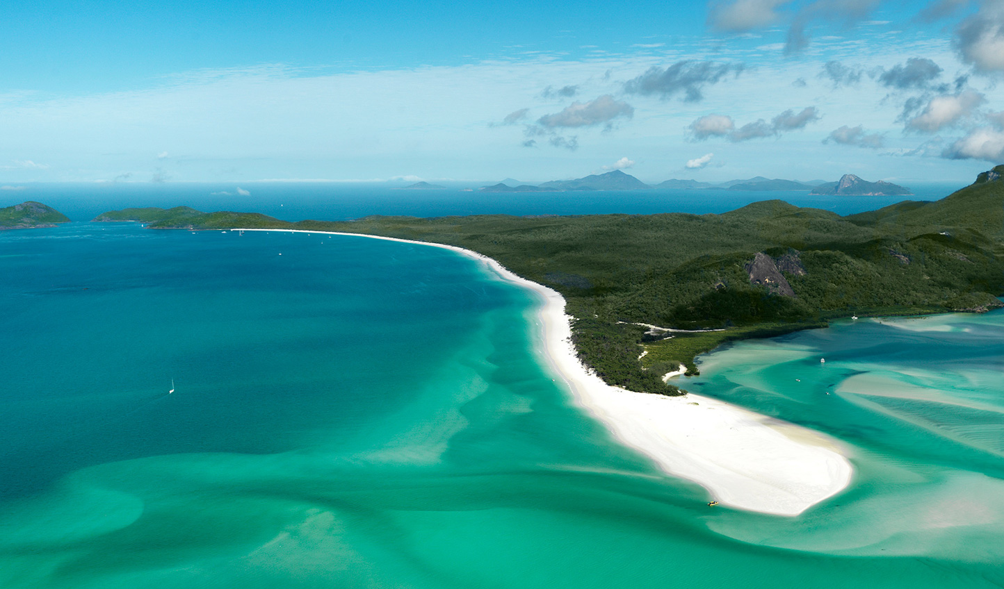 Welcome to the whitsunday islands, world famous for whitehaven beach, the swirling silica sands of hill inlet, the heart reef and the 74 enchanting islands. Qualia Great Barrier Reef Luxury Hotels In Australia Black Tomato