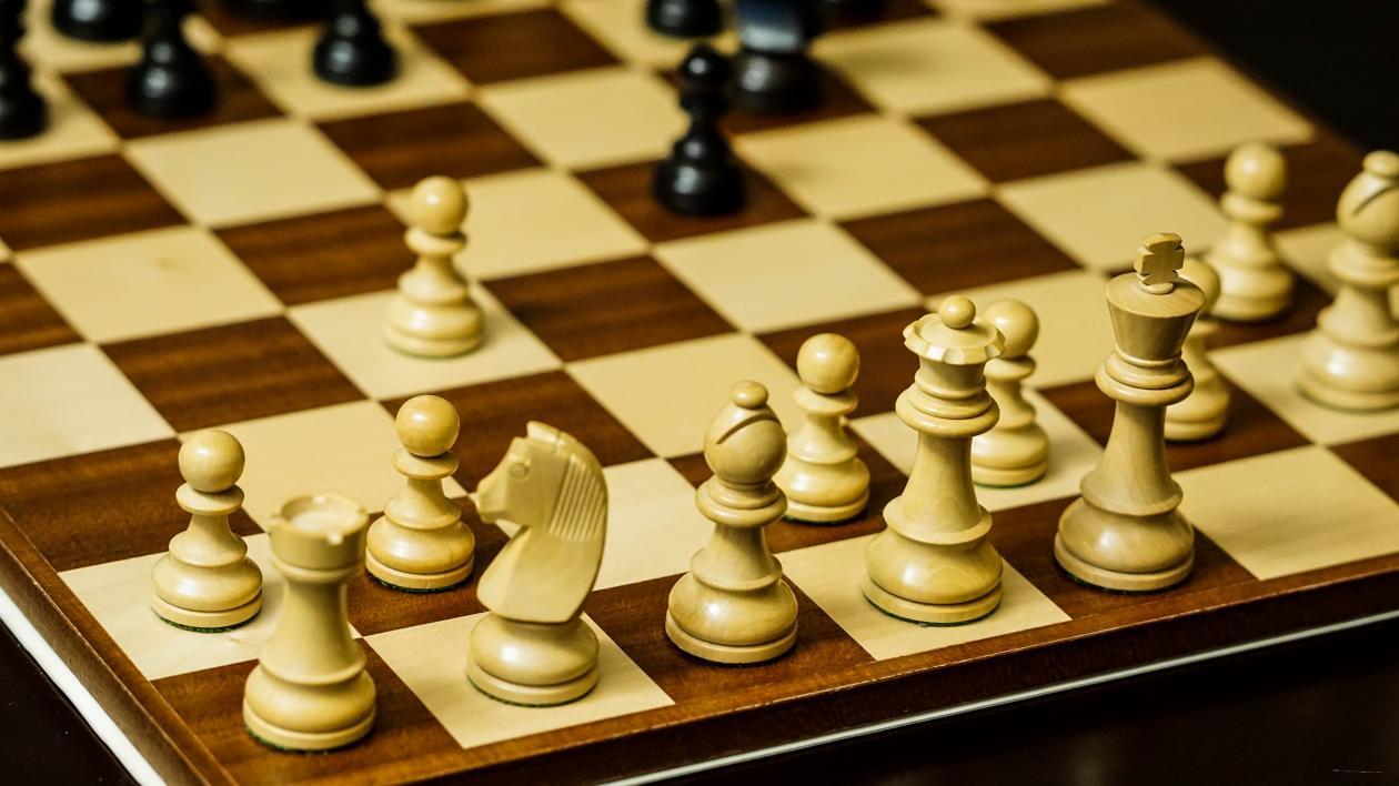 Keeping those aspects in mind, these are the top 10 gaming computers to geek out about this year. The English Opening | Chess Openings Explained - Chess.com