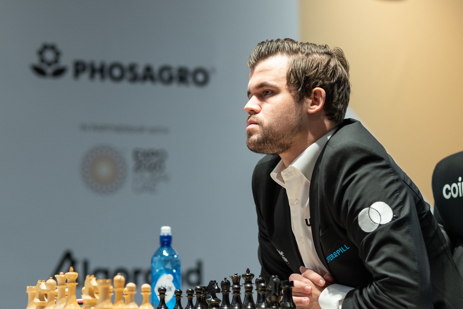 Oslo esports cup (meltwater champions chess tour | major 1/2). Carlsen On Verge Of Retaining Title As Nepo Blunders Piece Chess Com