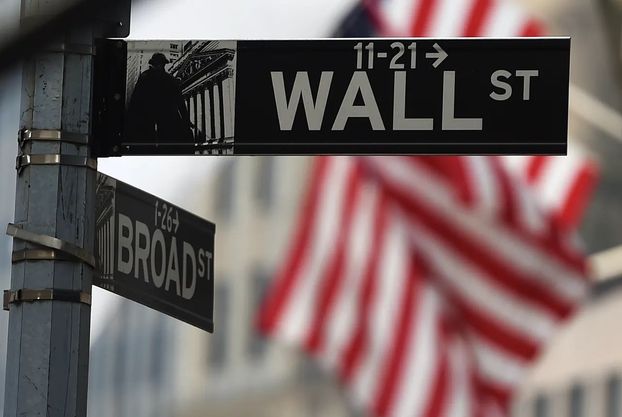 What the biggest mid-cycle earnings acceleration on record means for the stock market