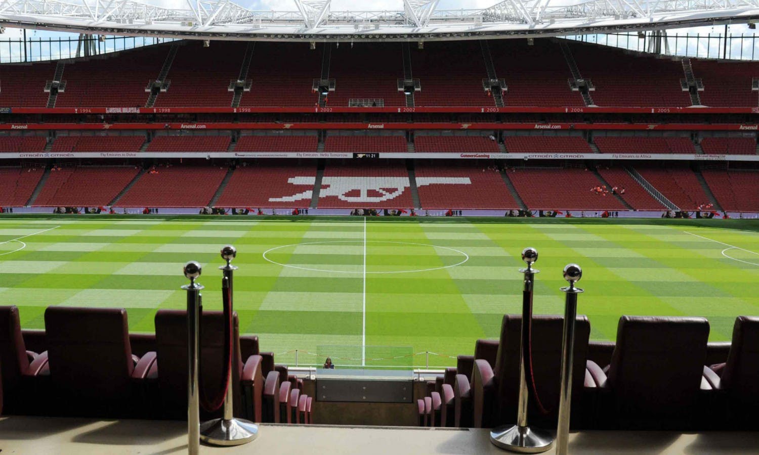 As part of the clinic, the club is offering free stadium tours to anybody who gets vaccinated. Arsenal Stadium Selbstgefuhrte Audioguide Tour Musement