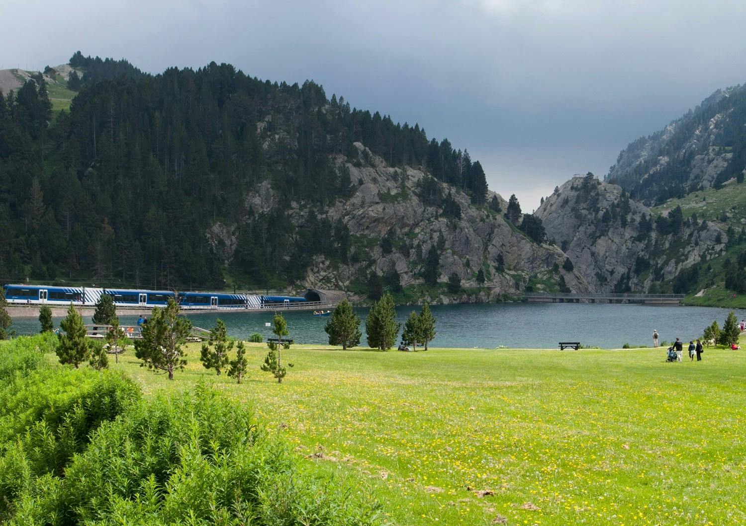 Learn about ghost tours, crime and tragedy tours, cemetery tours, and paranormal attractions in los angeles and orange county. Tour De Un Dia Completo A Los Pirineos Vall De Nuria Dede Barcelona Musement