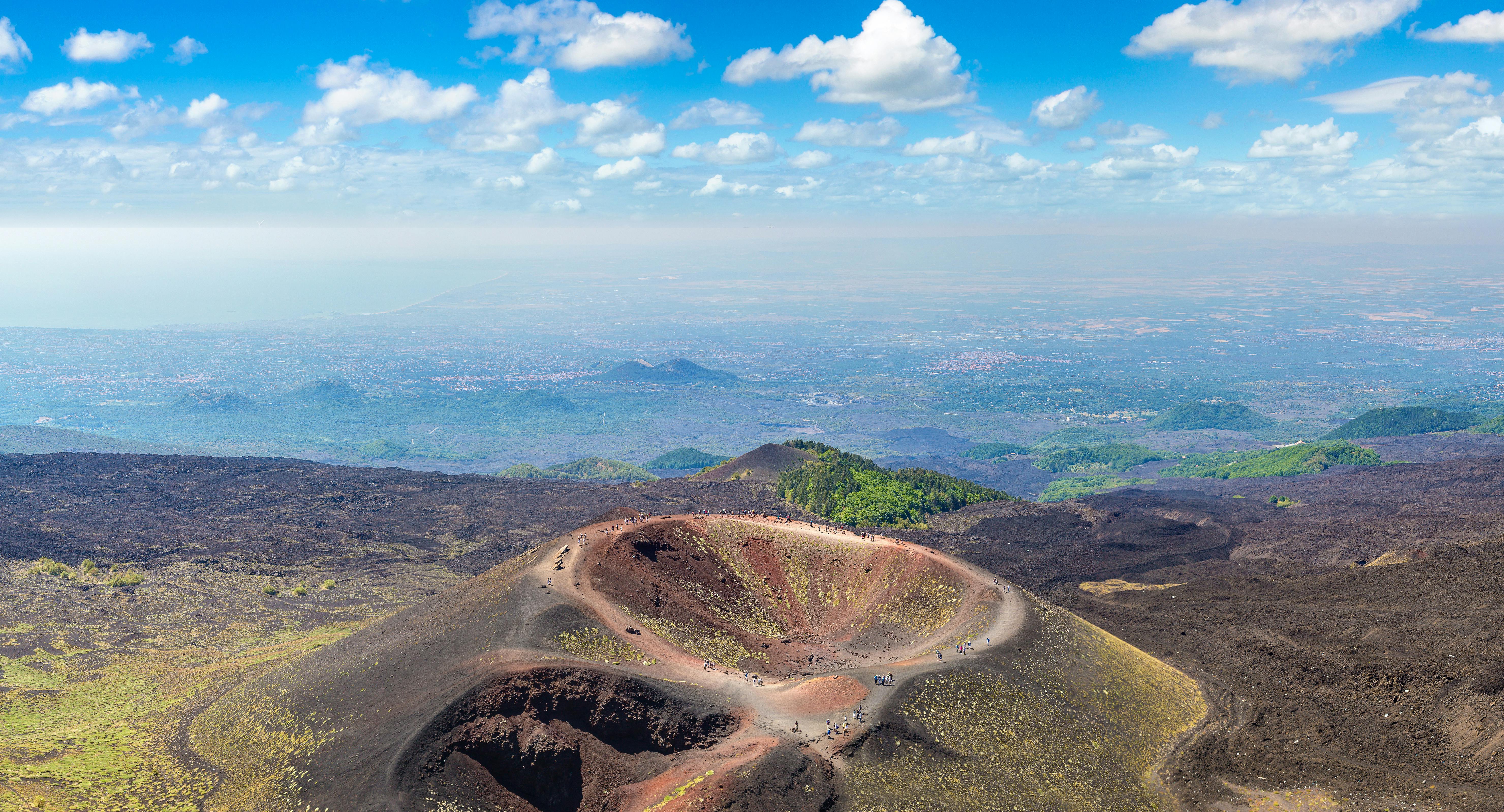 Erupções do etna, o maior e mais ativo vulcão da europa. Etna And Food Tour Musement