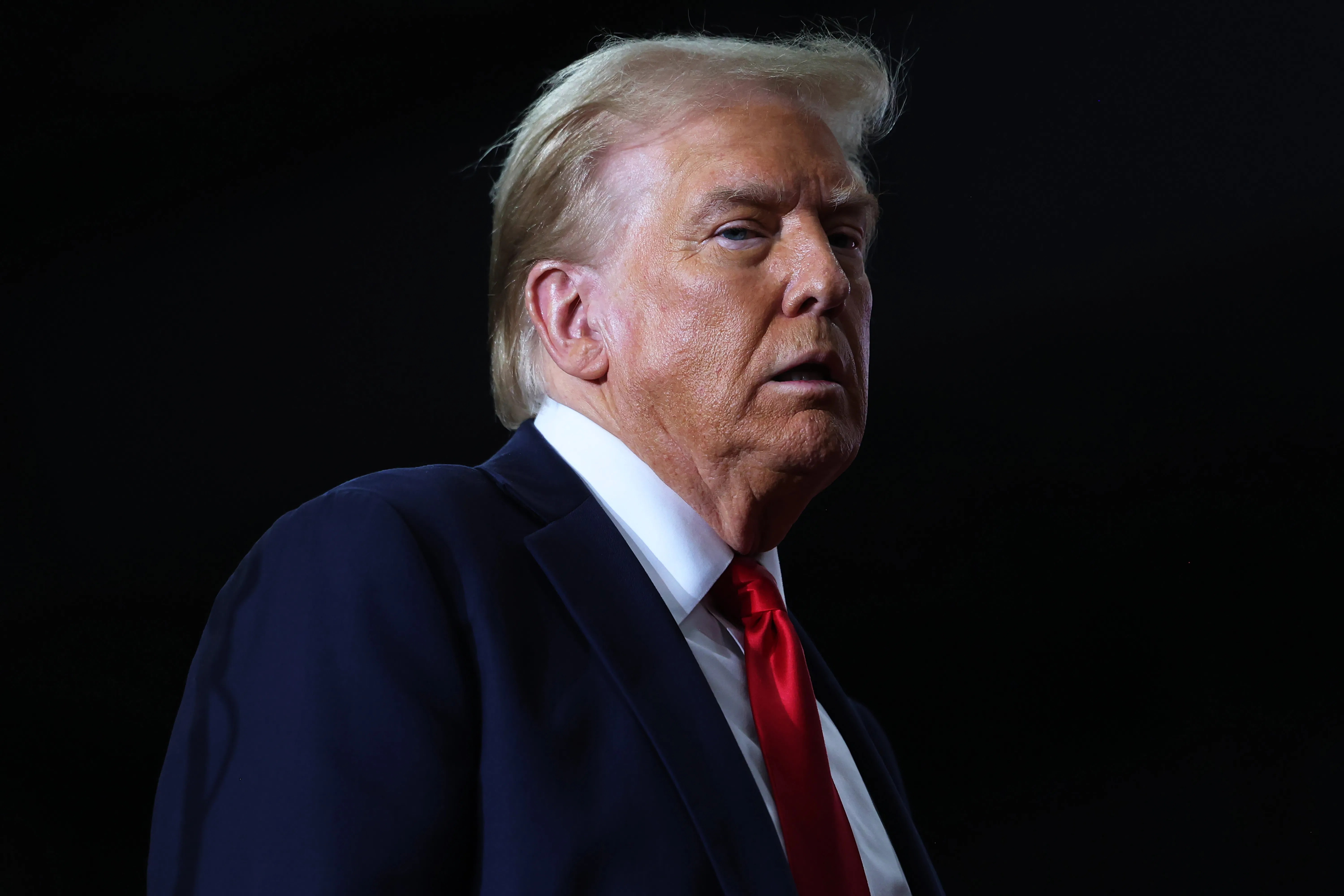 If Trump’s Fundraising Numbers Are Any Clue, He’s in Serious Trouble