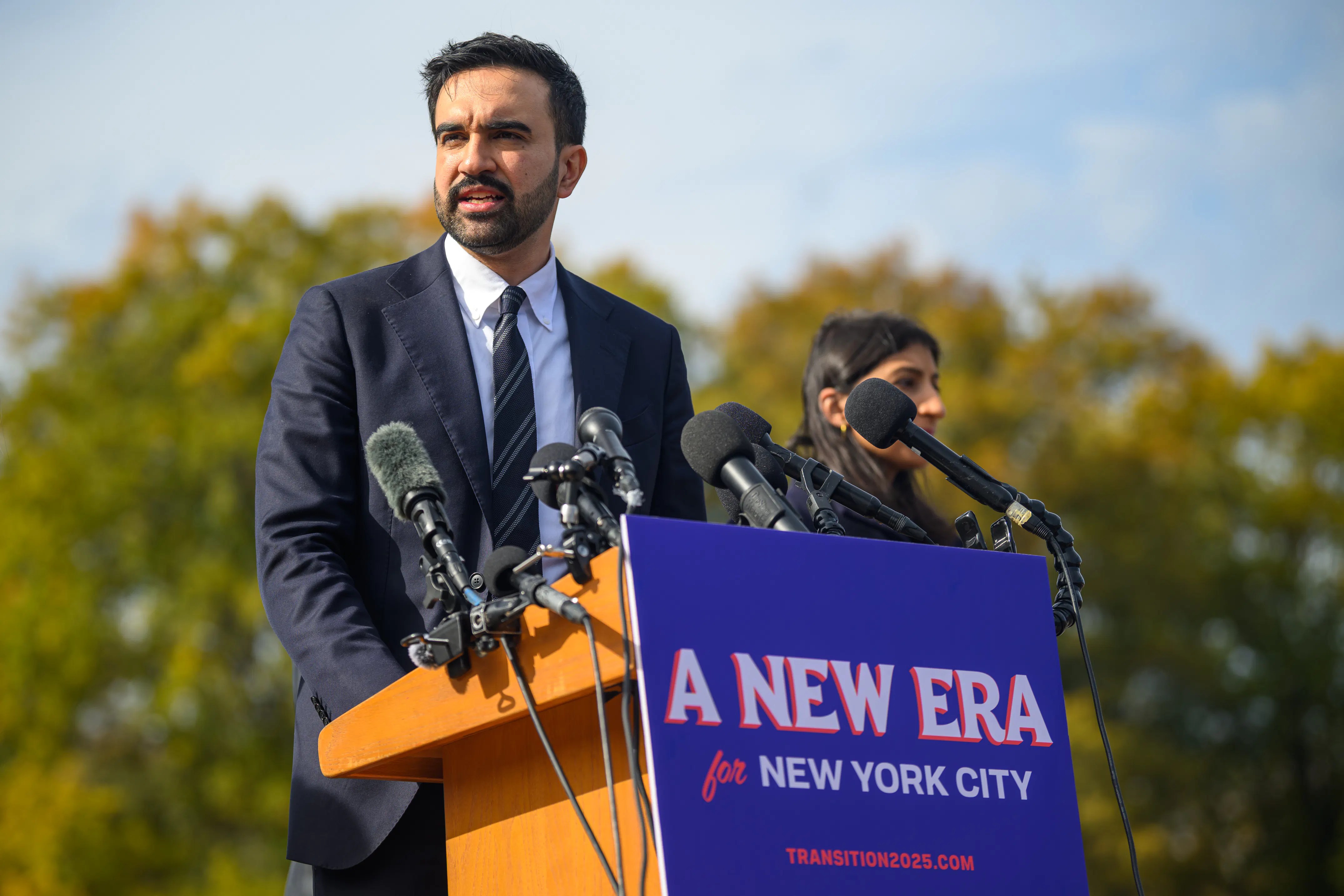 Zohran Mamdani Delivers Message to ICE Agents Running Around New York