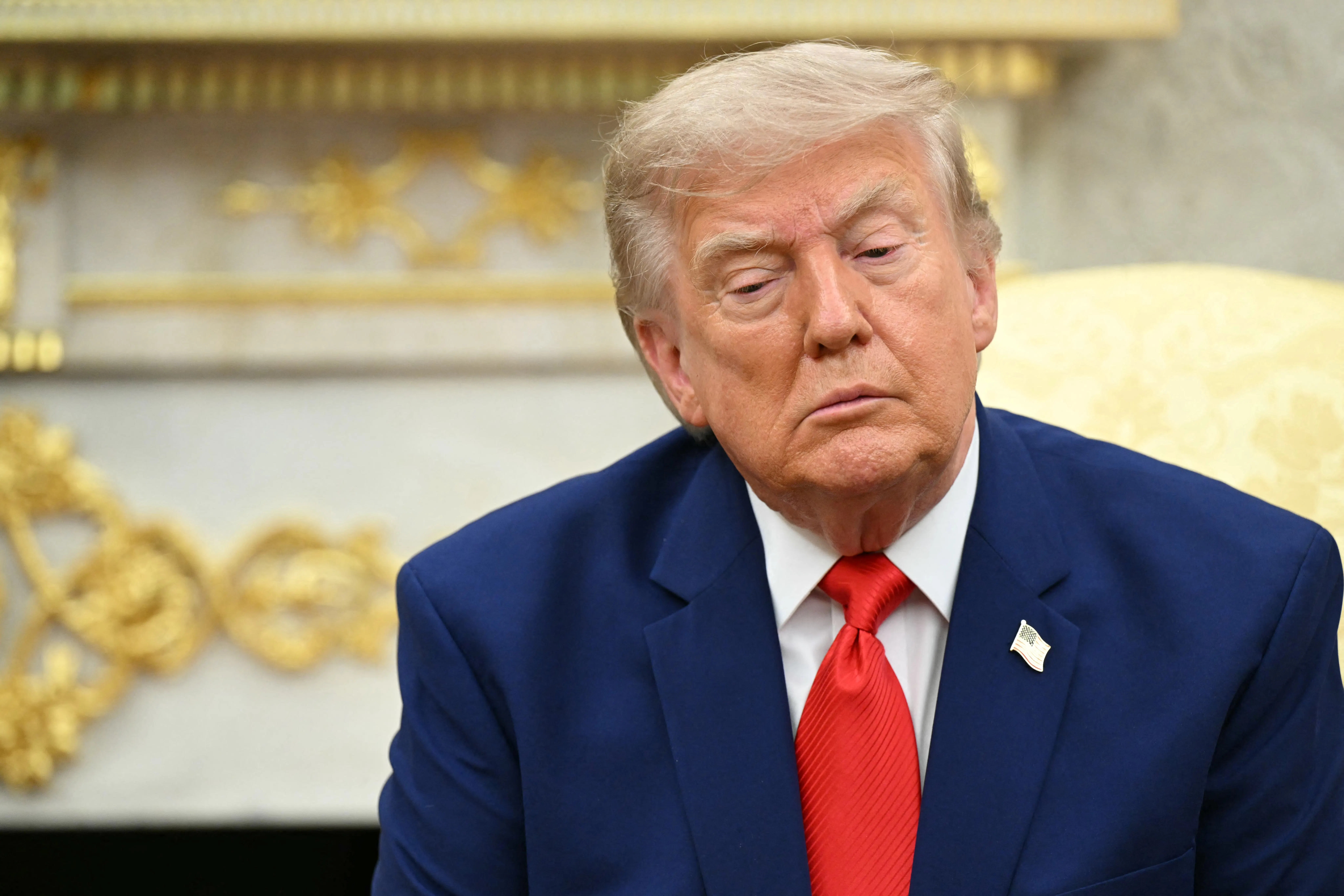 Trump Rages at Fresh Iran Setbacks as GOP Midterm Panic Grows: “Bleak”