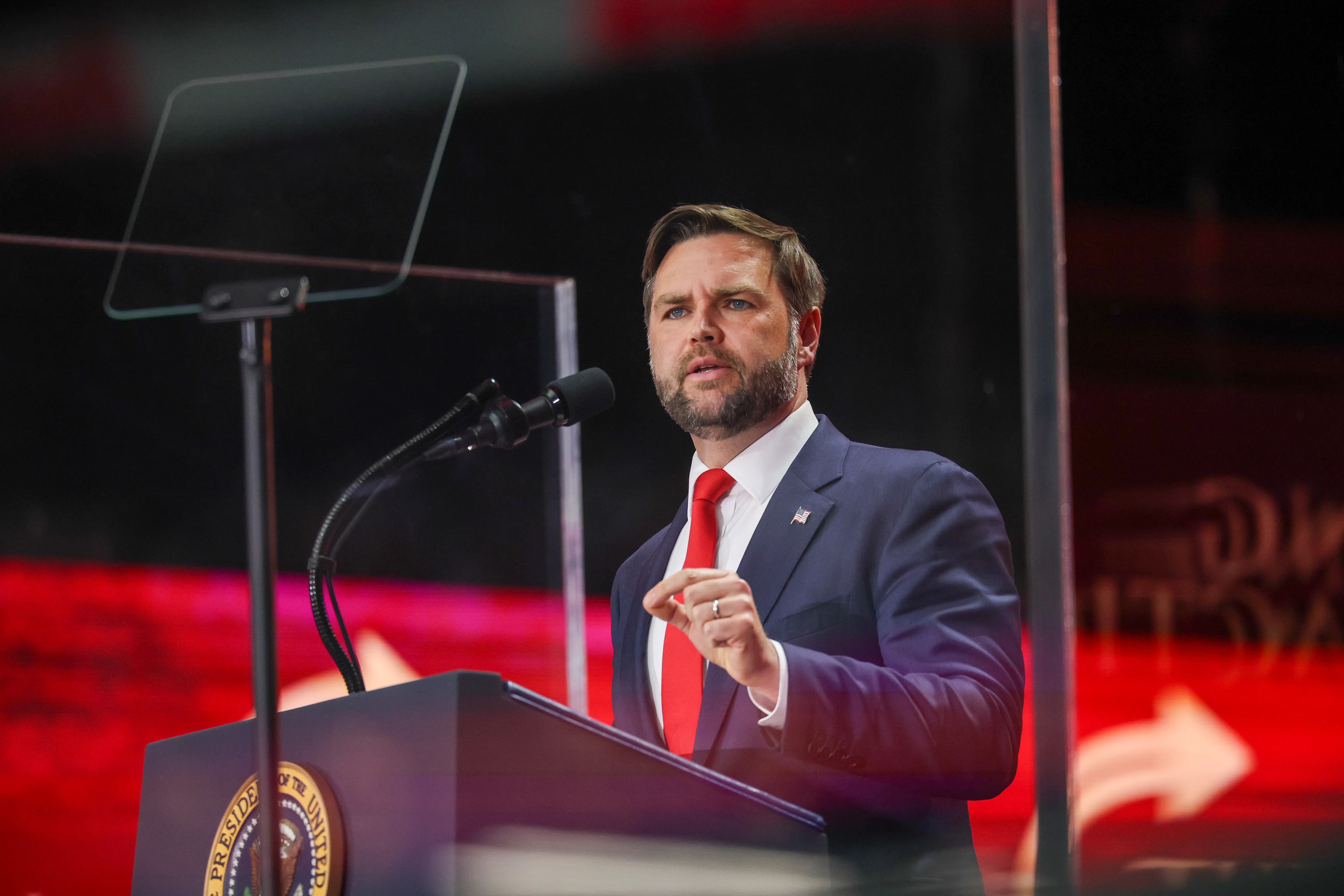 JD Vance Rushes to Exploit ICE Shooting Before Knowing Any Details