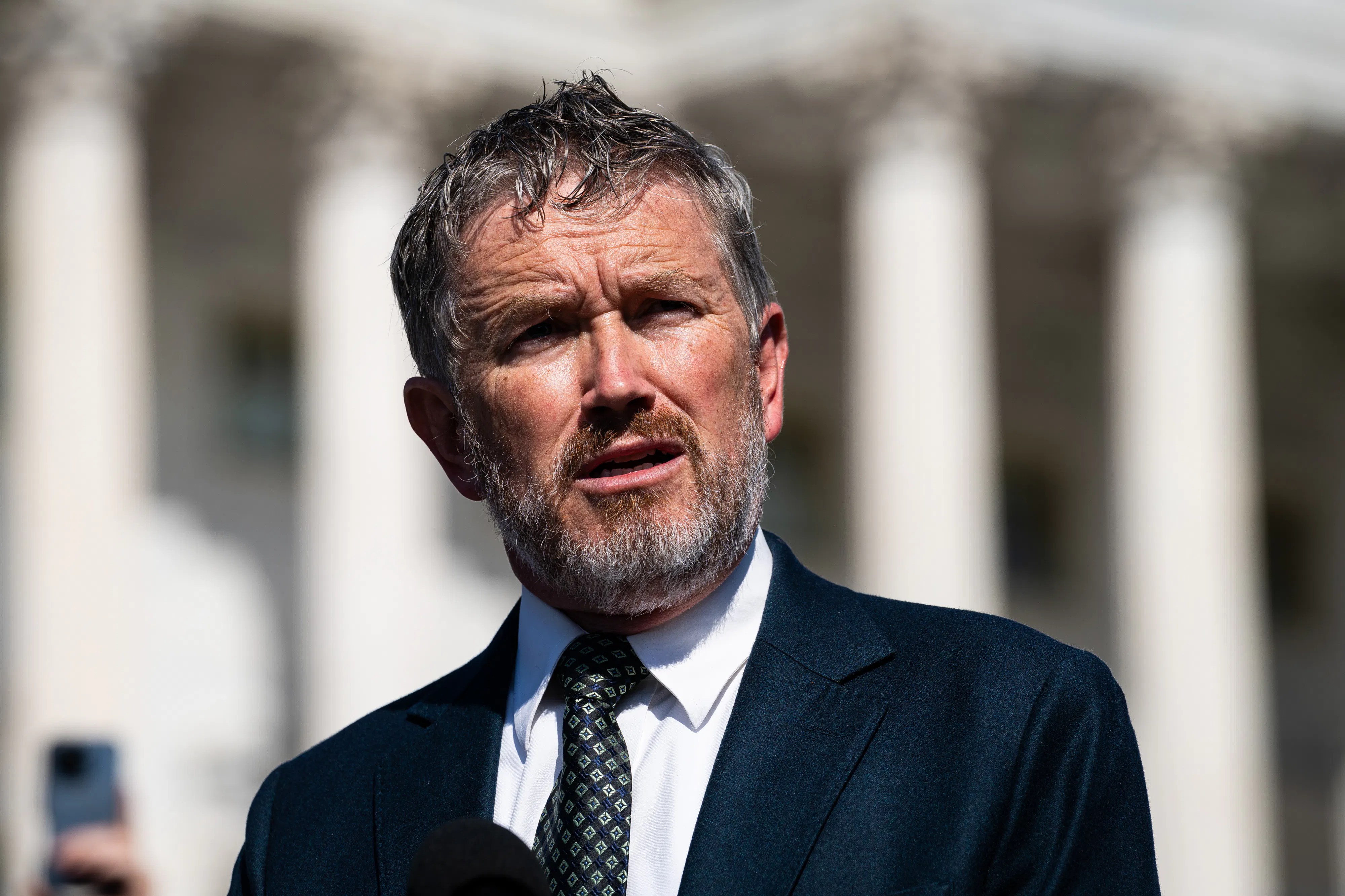 Massie Exposes White House Threats Against Him Over Epstein Petition