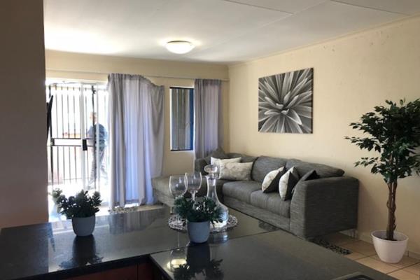 Here are the extras you may want to look for in your next search for a place to live. Apartments Flats For Sale In Akasia Akasia Property Property24 Com