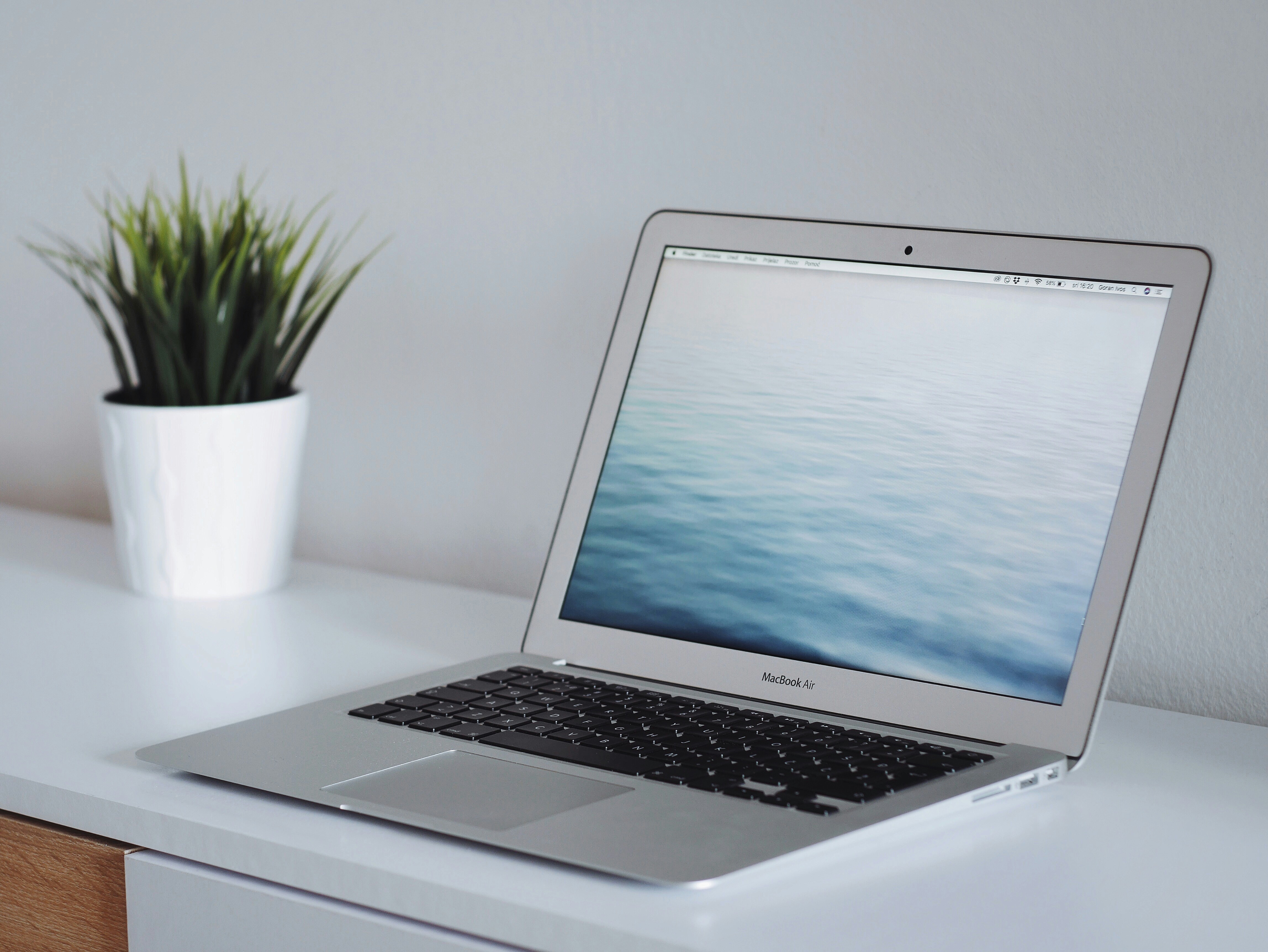 How Long Should a Laptop Last?