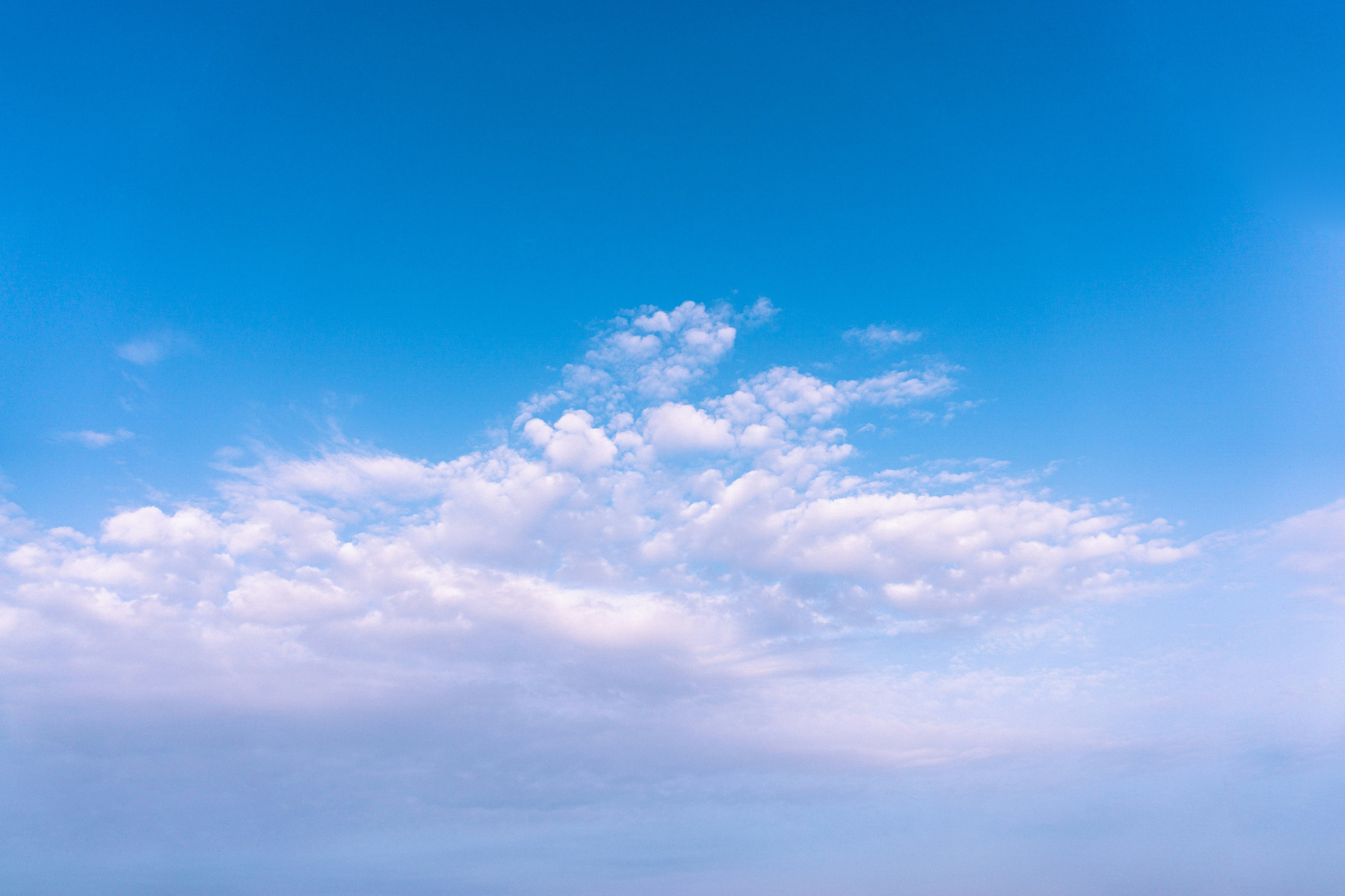 Untuk menyimpan gambar dalam format lain, klik export… (ekspor) pada menu file, selanjutnya klik menu format dan pilih salah satu format gambar berikut ini: White Clouds And Blue Sky During Daytime Photo Free Blue Image On Unsplash