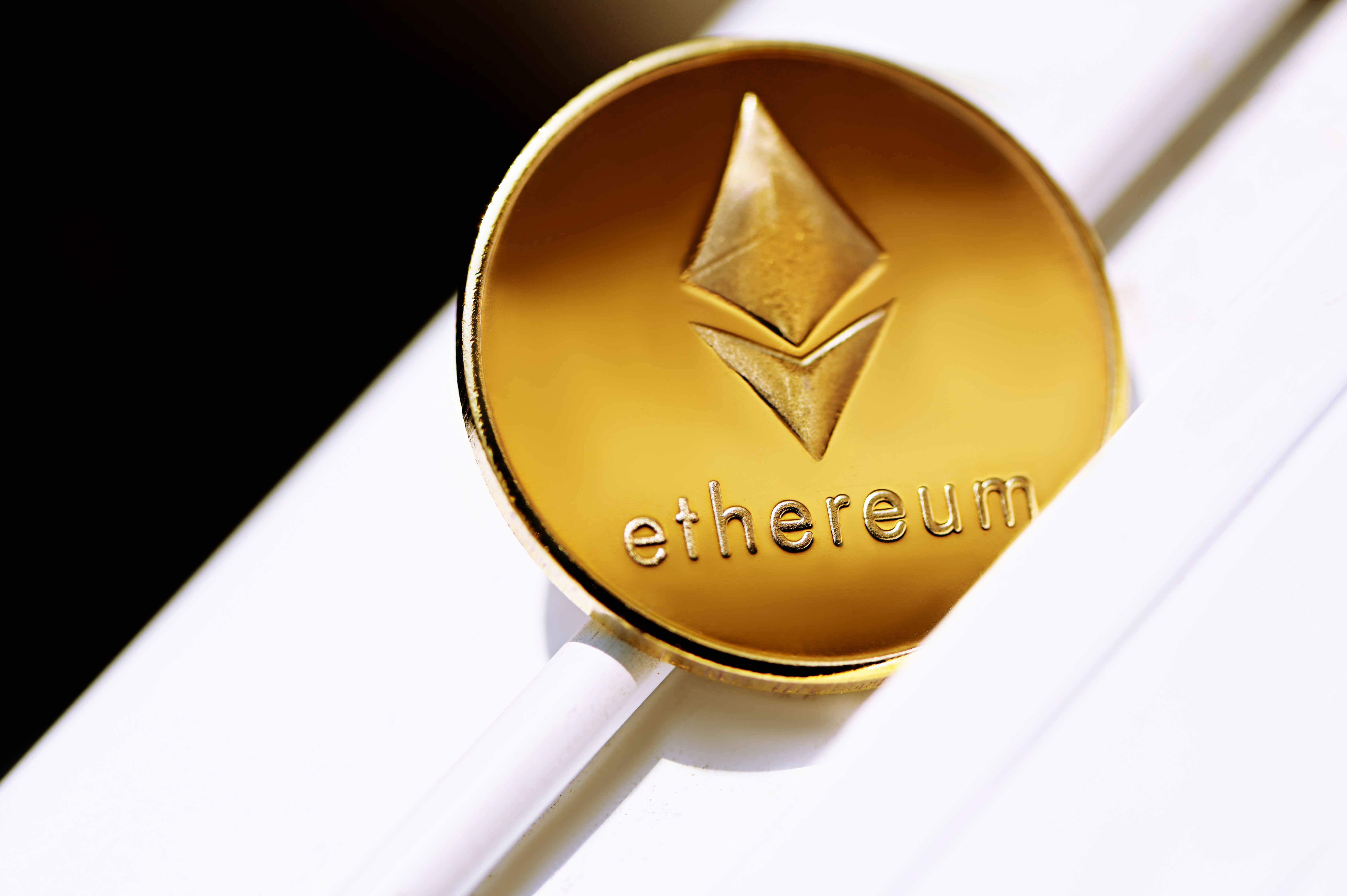 Las ballenas de Ethereum compraron 260.000 ETH en las últimas 24 horas