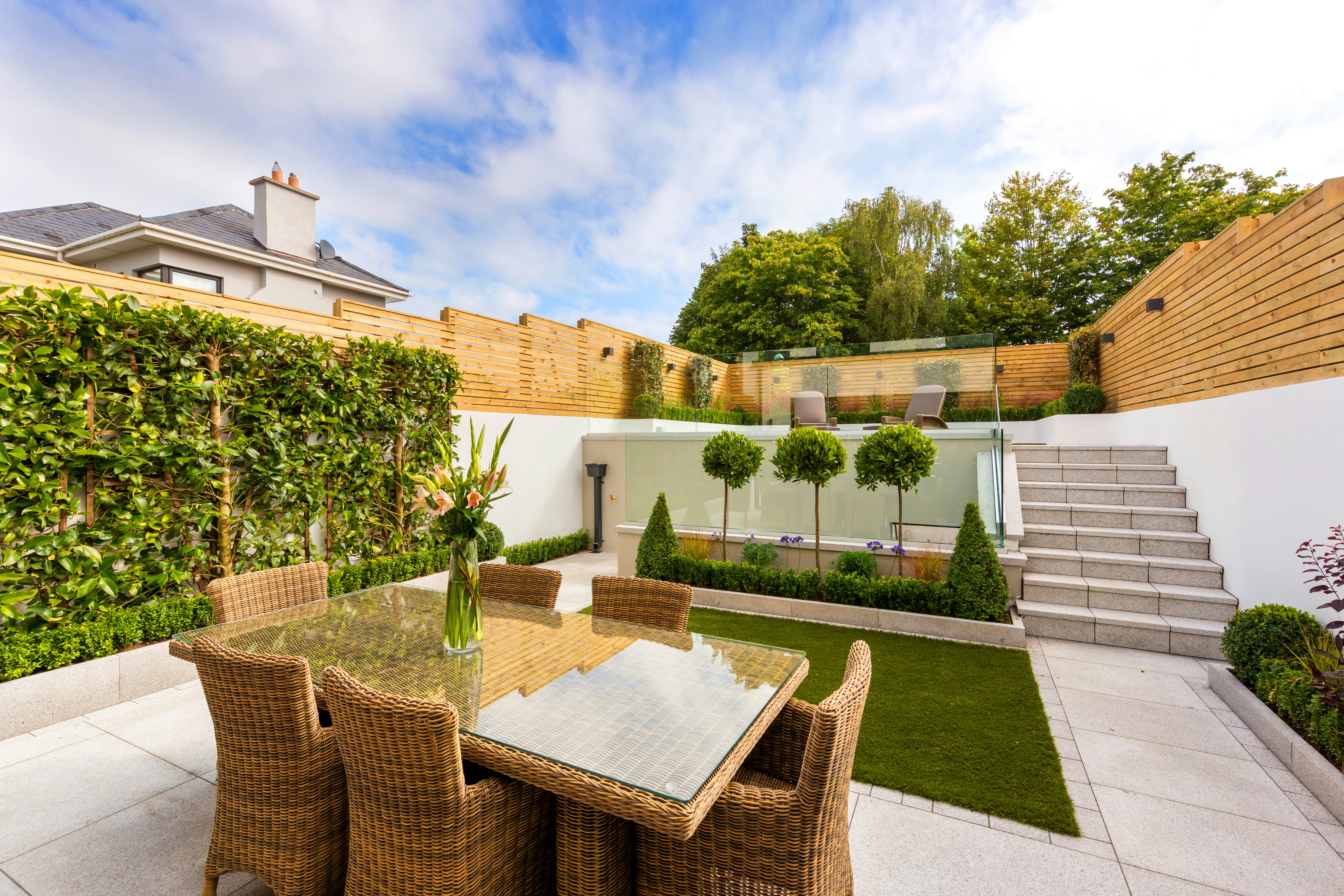 How Can You Make a Small Garden Feel Much Larger
