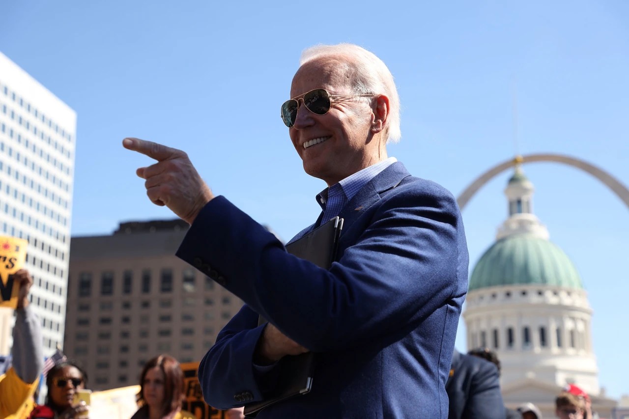 Aviators had been first developed within the thirties for air power pilots, made to be . Joe Biden S Aviators A Fashion And Political Statement Wsj