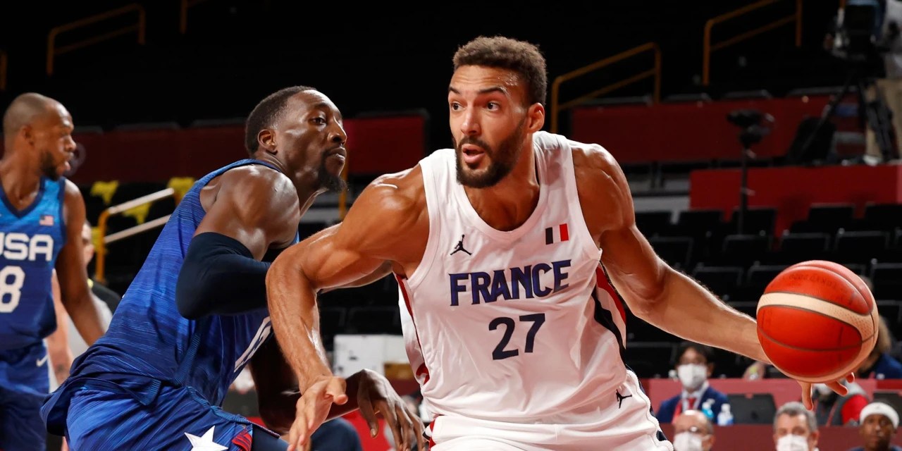 Louis 1904 as a demonstration sport, but it wasn't until berlin 1936 that men's basketball appeared on the olympic programme. Team Usa Suffers Stunning Loss To France In Men S Olympic Basketball Opener Wsj