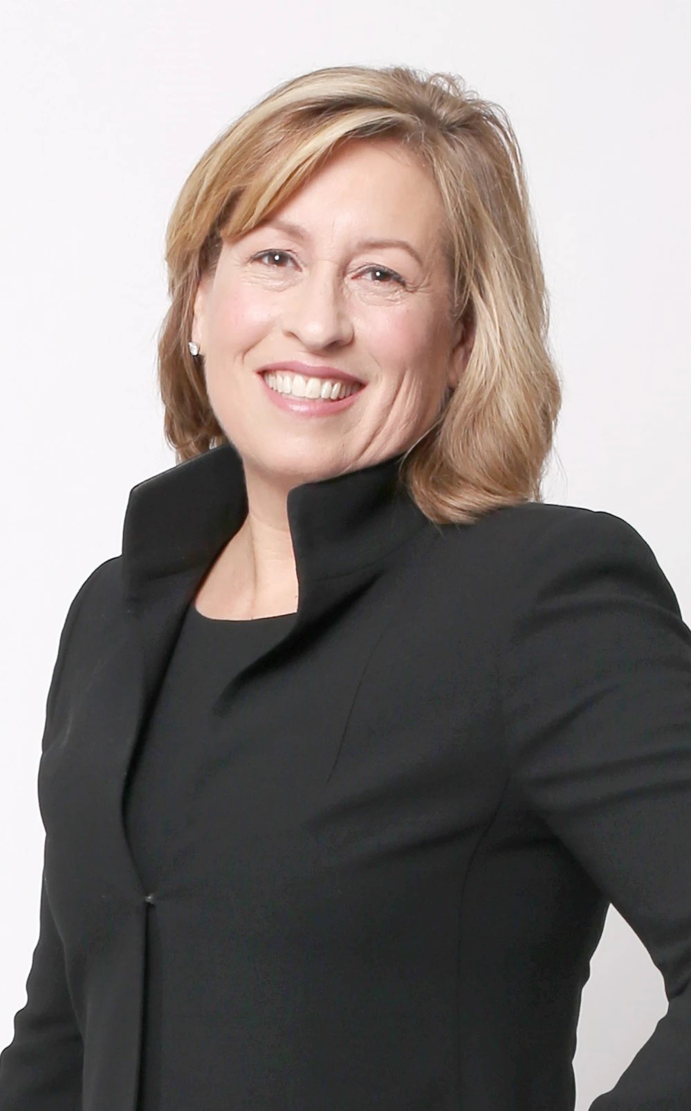 Finance Chiefs Switch Jobs, Retire as Companies Face Uncertainties