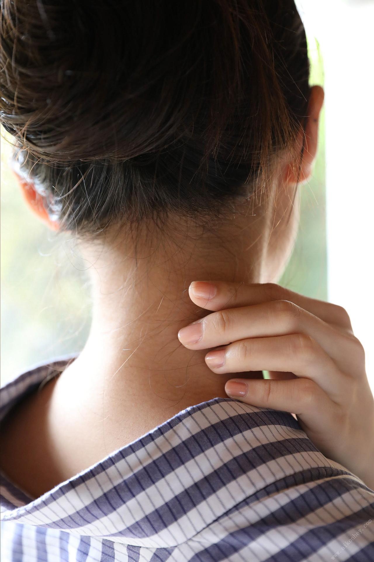 川崎あや 秘蔵アーカイブ総集编 PREMIUMデジタル写真集 01(76)