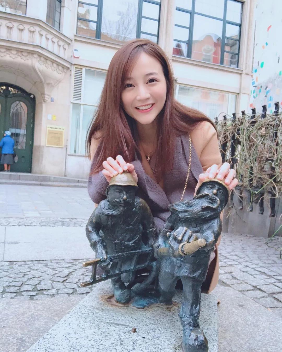 邱俐颖Ray 清新的颜值 让人看了无法专心(9)