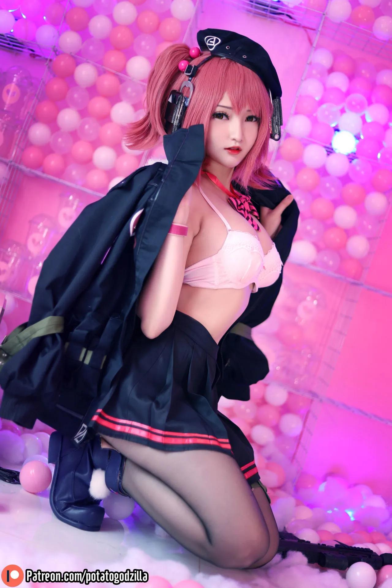 Potato Godzilla - MP7(28)