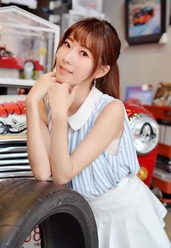 绝佳邻家女孩—Carena(小娜）(5)