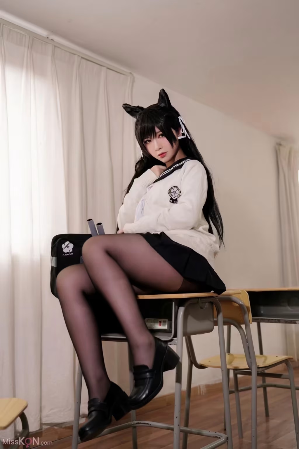 Coser@半半子： 愛宕 學園幻想曲 (25 photos) - ( Page 1 / 2 )(18)