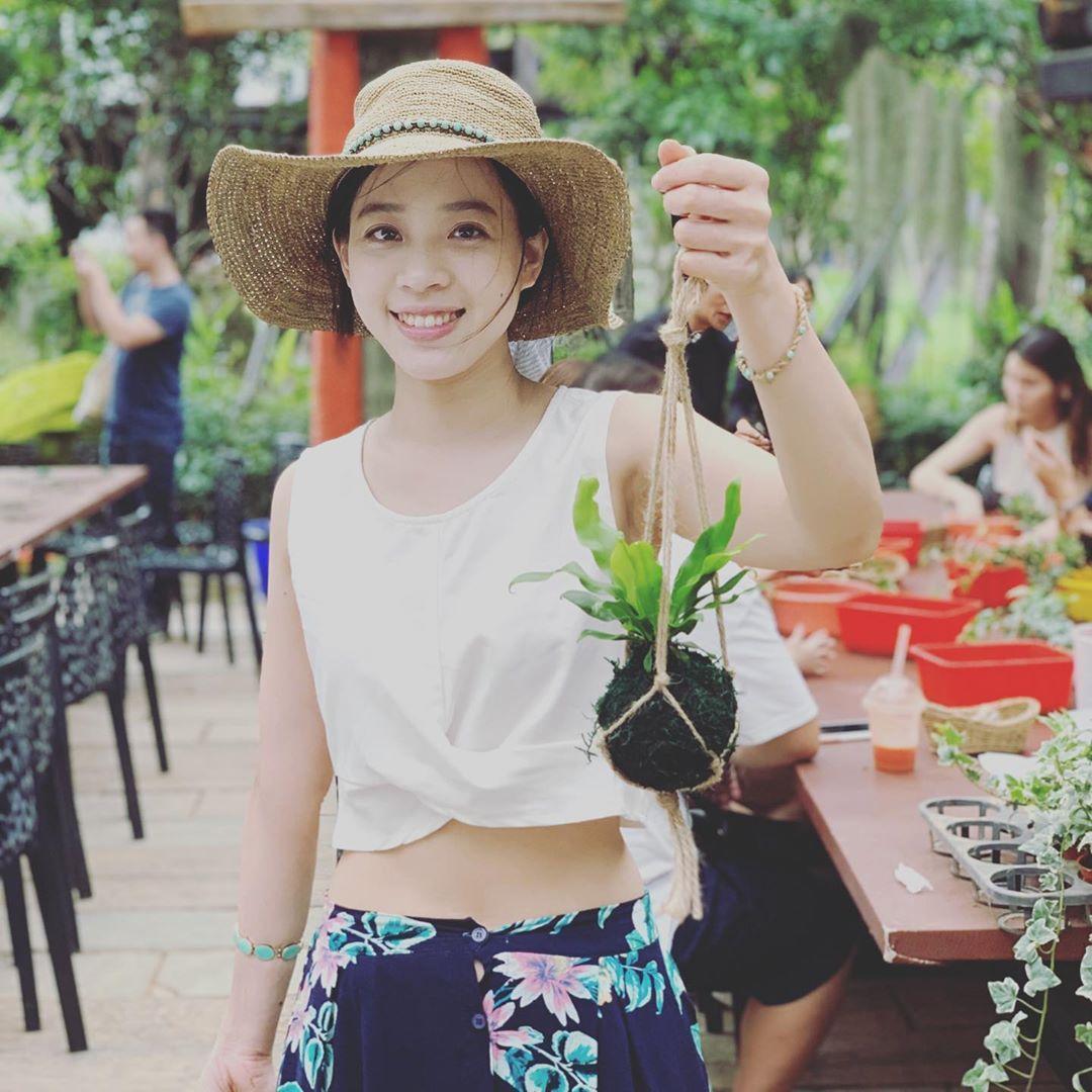 听说露出7颗牙齿的笑容最美 凯伦罗拉(11)