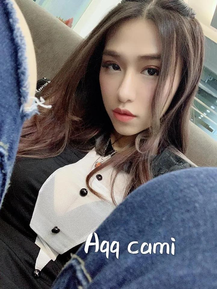 花之女神「Aqq Cami」千娇百媚释放体内欲望　激情自摸约你揭开内裤下那朵牡丹花-小湿妹图(12)