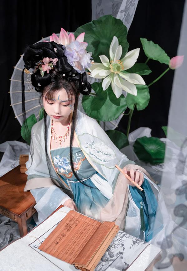 爆机少女喵小吉-月华清(6)