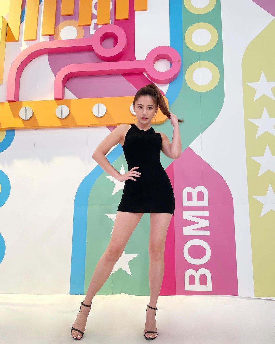 开朗正妹「邱慧雯」撩人大腿曲线太火辣，优质身材让粉丝都疯狂爱她！(8)