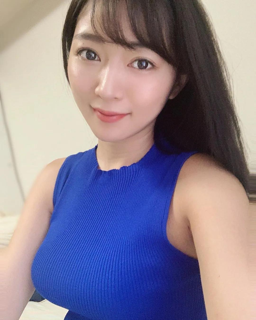 新人グラドル朝日ななみ 巨乳のハリ感がエグい--2024/1/6追加 ここから--(9)