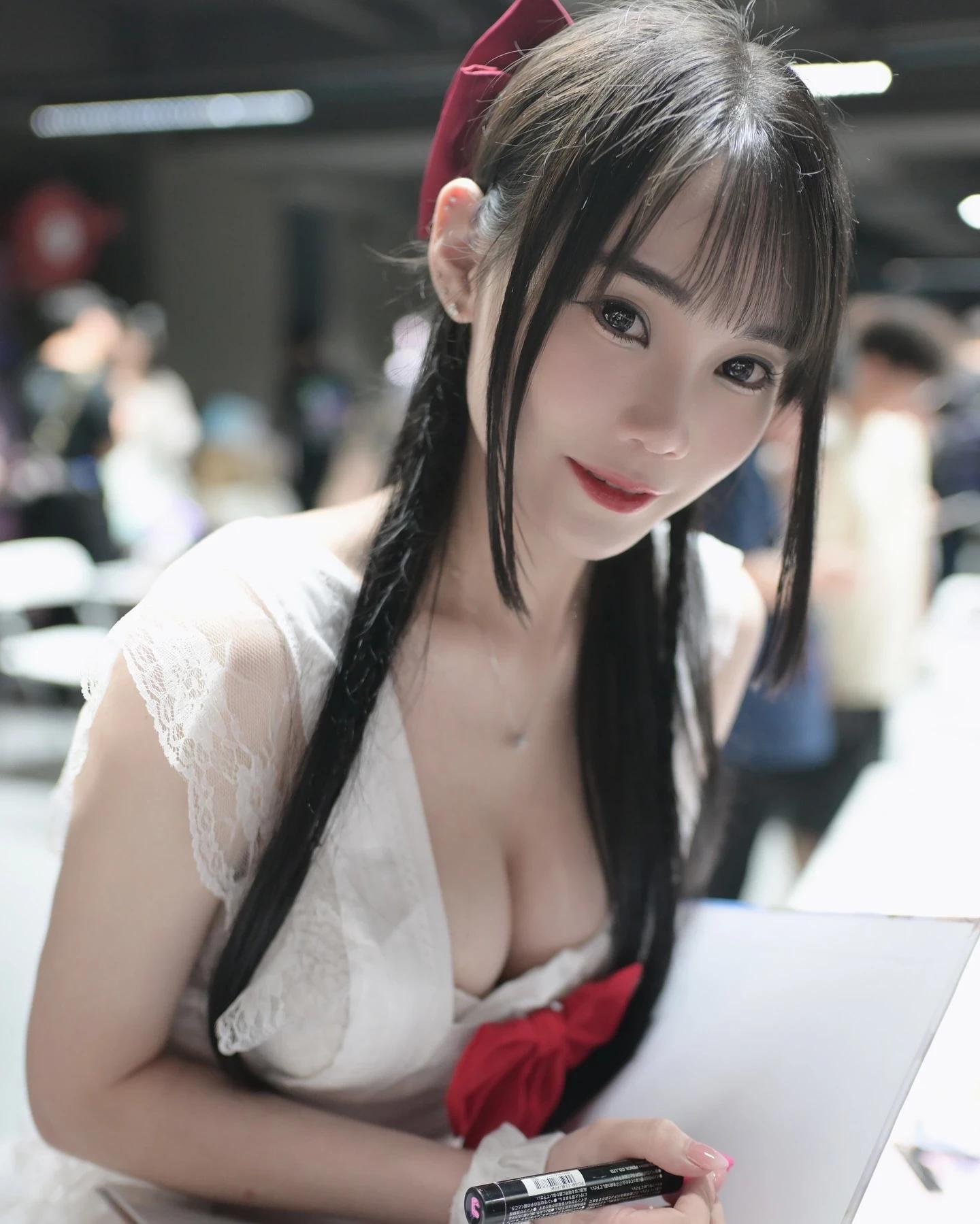 超萌正妹「CU Una 張芷璇」外型超搶眼 全場的目光焦點 (29P)(26)