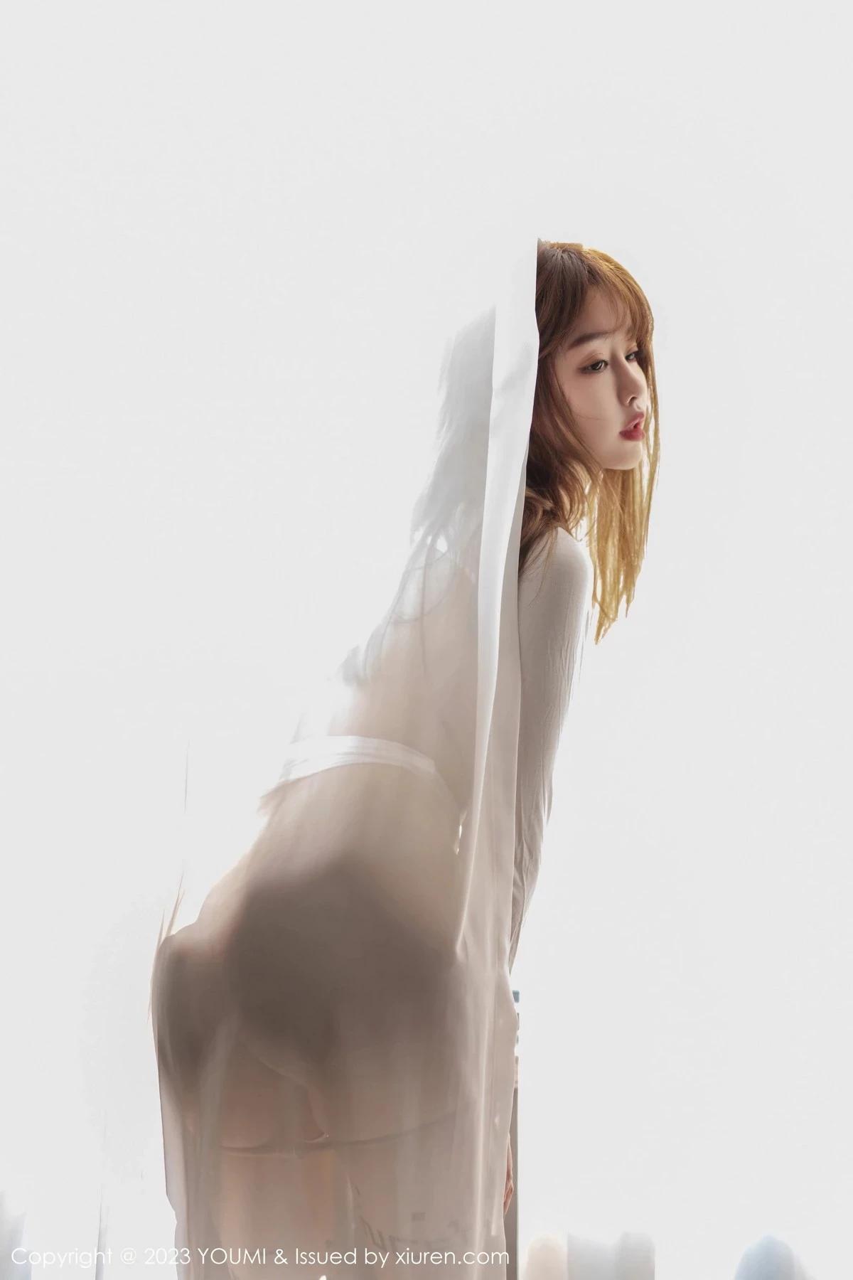[YouMi尤蜜薈]Vol.961_女神王雨純白上衣配牛仔褲露超薄無內肉絲秀豐滿身材誘惑寫真109P(73)