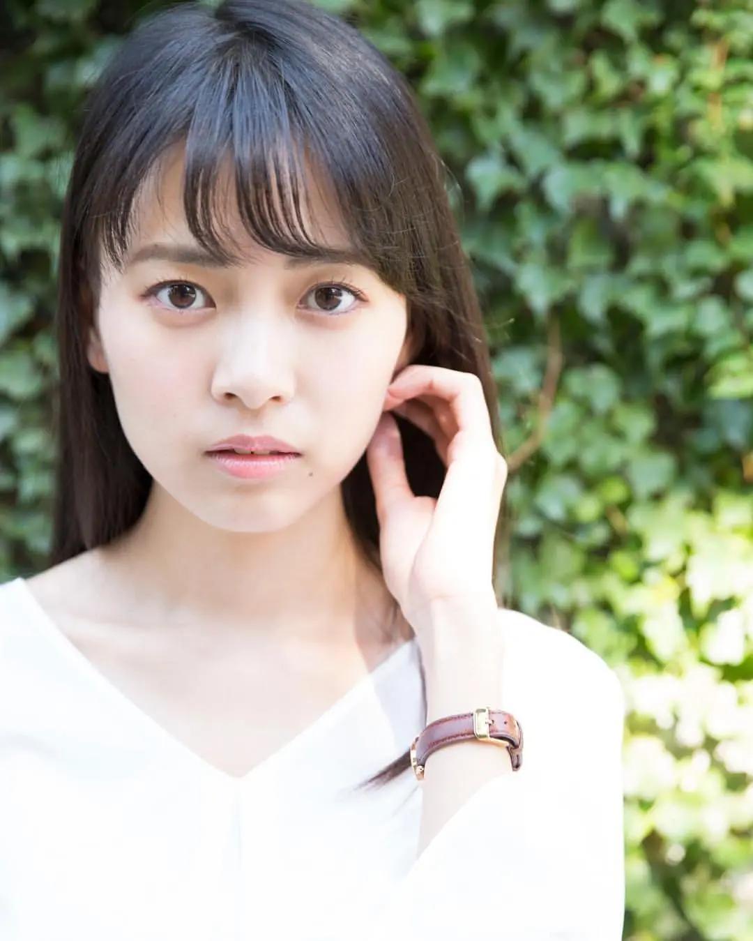 透明系空灵正妹「新条由芽」清新气质宛如天使降临　白里透红「水煮蛋肌」让人好想捏-小湿妹图(9)