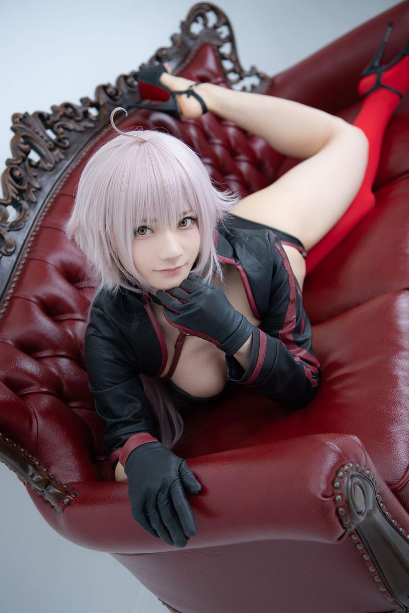 [Cosplay] Sakurai 桜井 – クレイジーマッド水着道! 刻むわよ マスターちゃん、ふふっ(112)