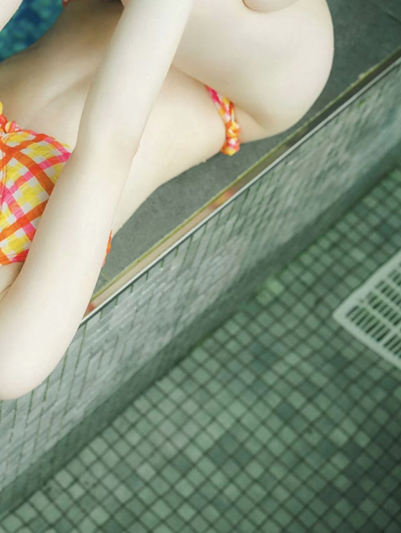 Karin Isobe 礒部花凜, 週プレ＋Special No.342 「かりんとりっぷ」 Set.01(39)