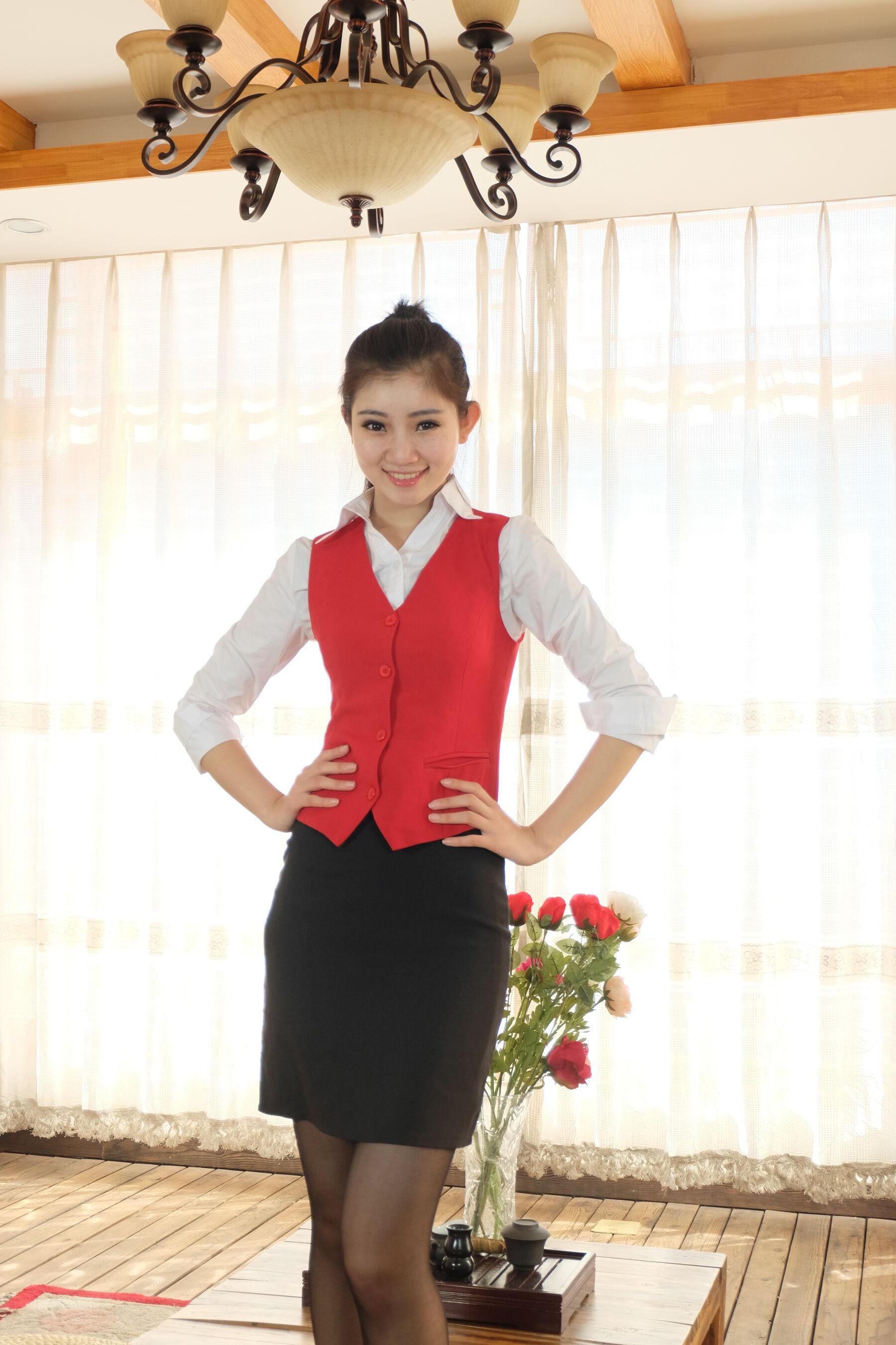 国模套图 国模馨悦人体私拍套图(21)