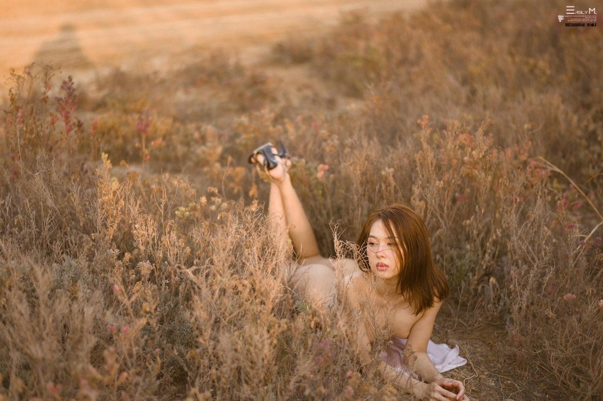 冷冽感肉体骚妹 ! 能驾驭就知有多骚 ! 乳量与身材比例简直极品 !(60)