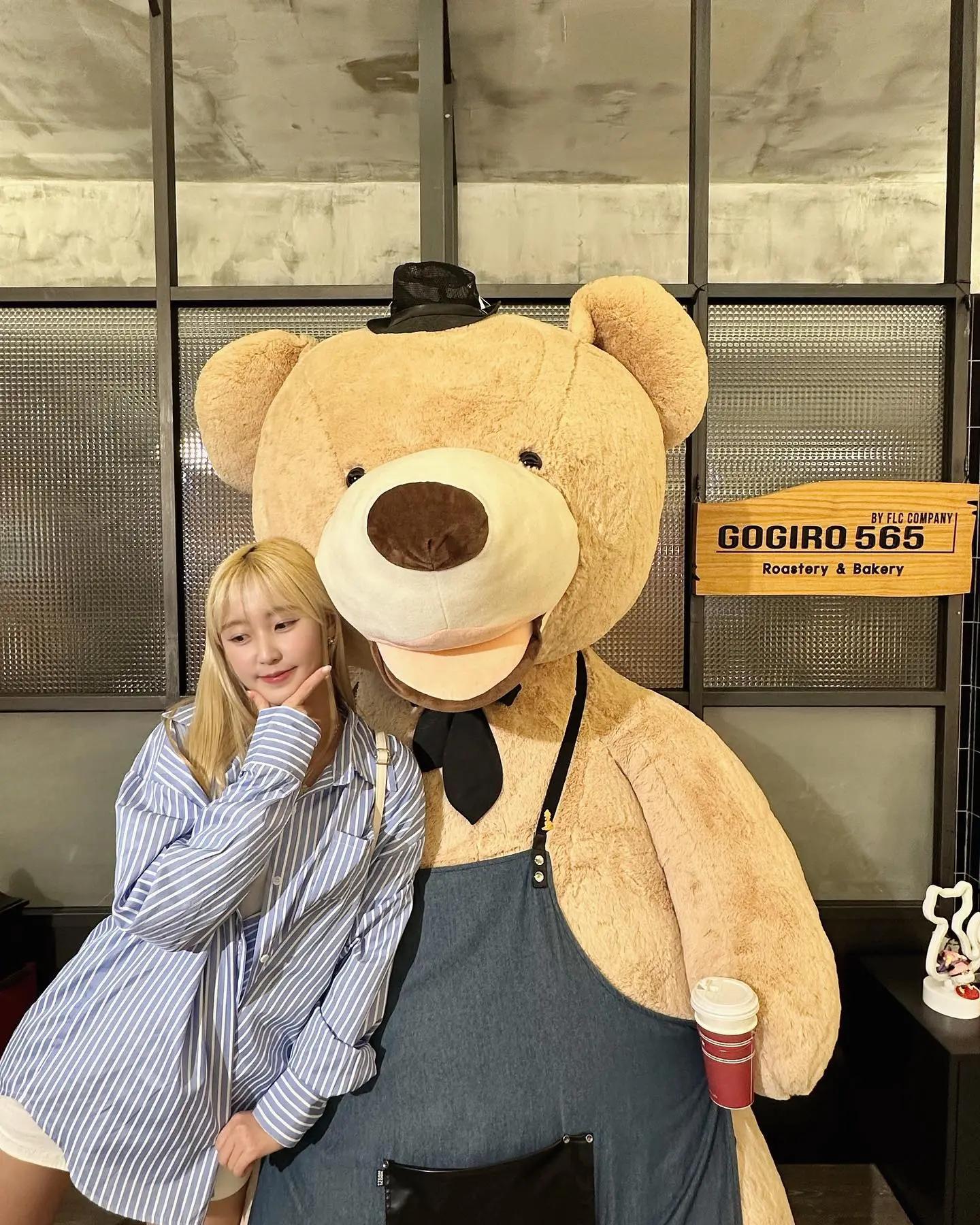 Kim Han-seul(金韩率)详情介绍-Kim Han-seul(金韩率)美图小说-Kim Han-seul(金韩率)美图小说-迅雷下载-磁力-Myav范-(26)