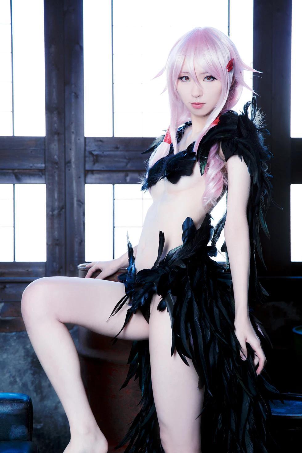 [Cosplay精選]Cosplay真人CelleQuiPriePourDemanderLePardon萌妹子寫真350P(180)