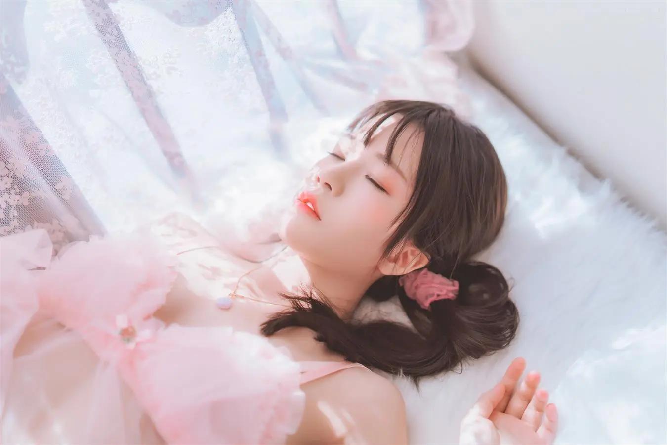 粉红少女初恋氛围清纯美拍 樱桃喵(48)