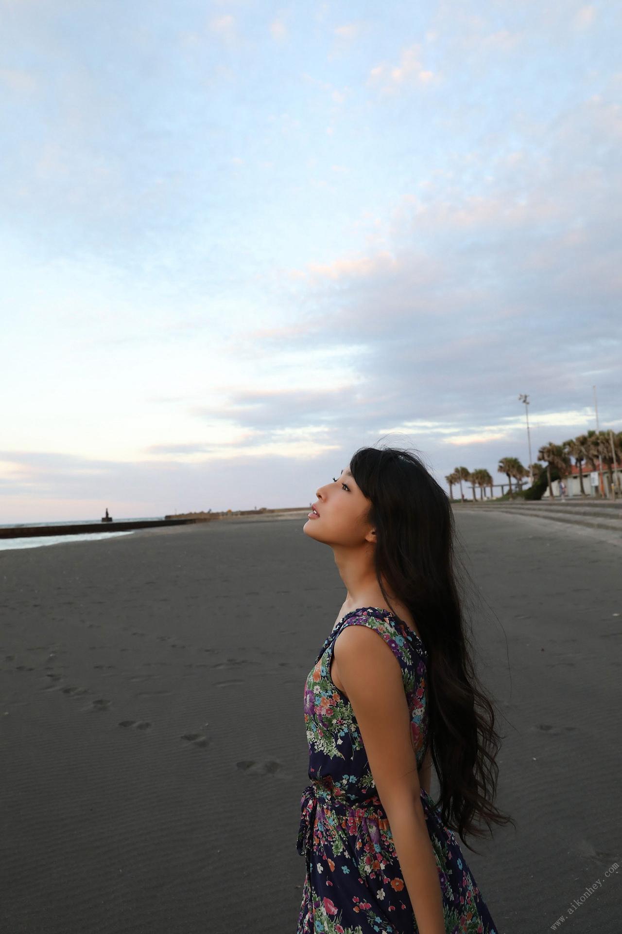 川崎あや 秘蔵アーカイブ総集编 PREMIUMデジタル写真集 01(65)