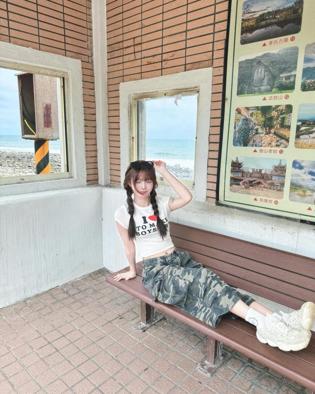 火爆身材「奈奈奈奈奈儿」气质甜妹很可爱 直接爱上(29)