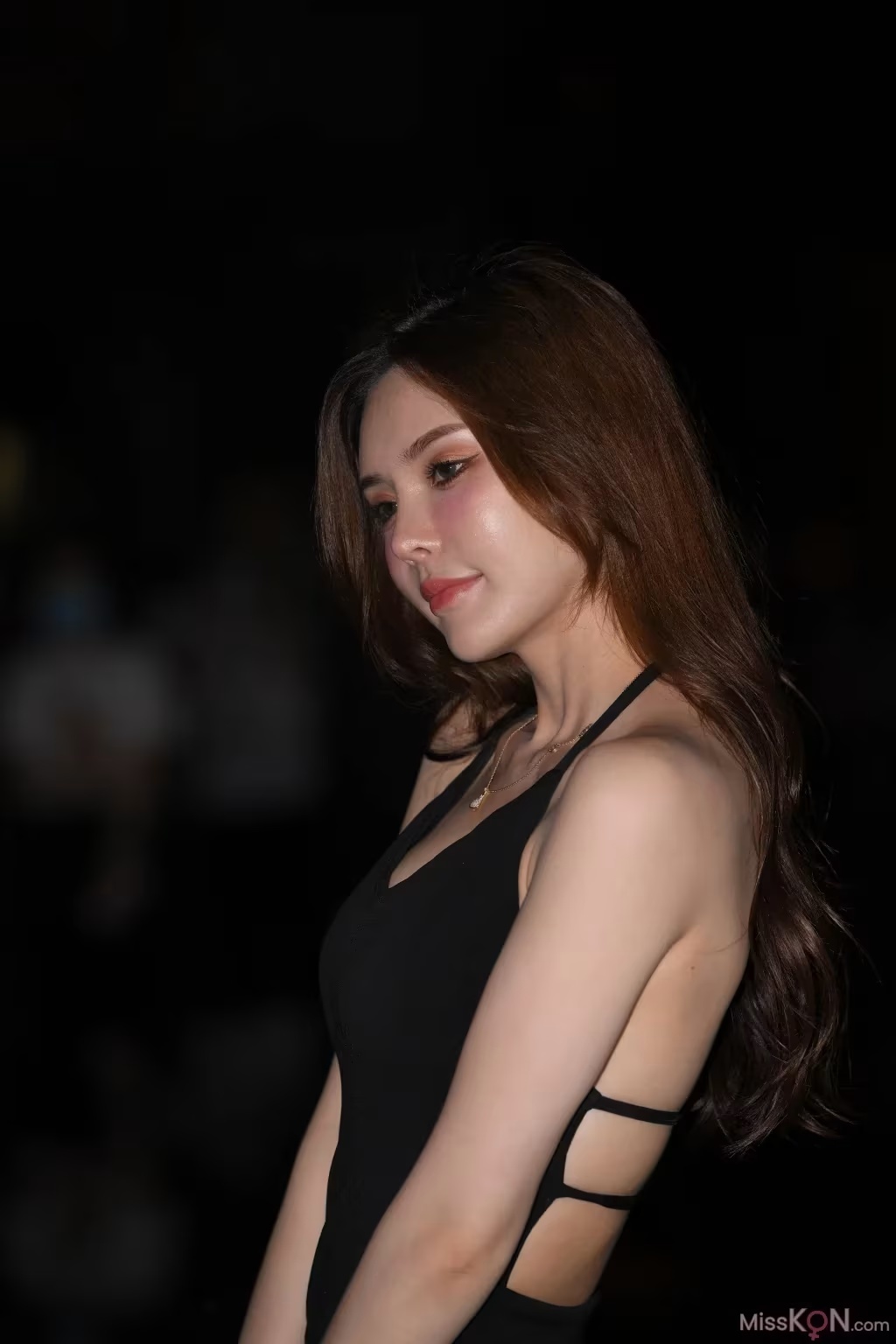 精選街拍：都市邂逅的私密瞬間(99)