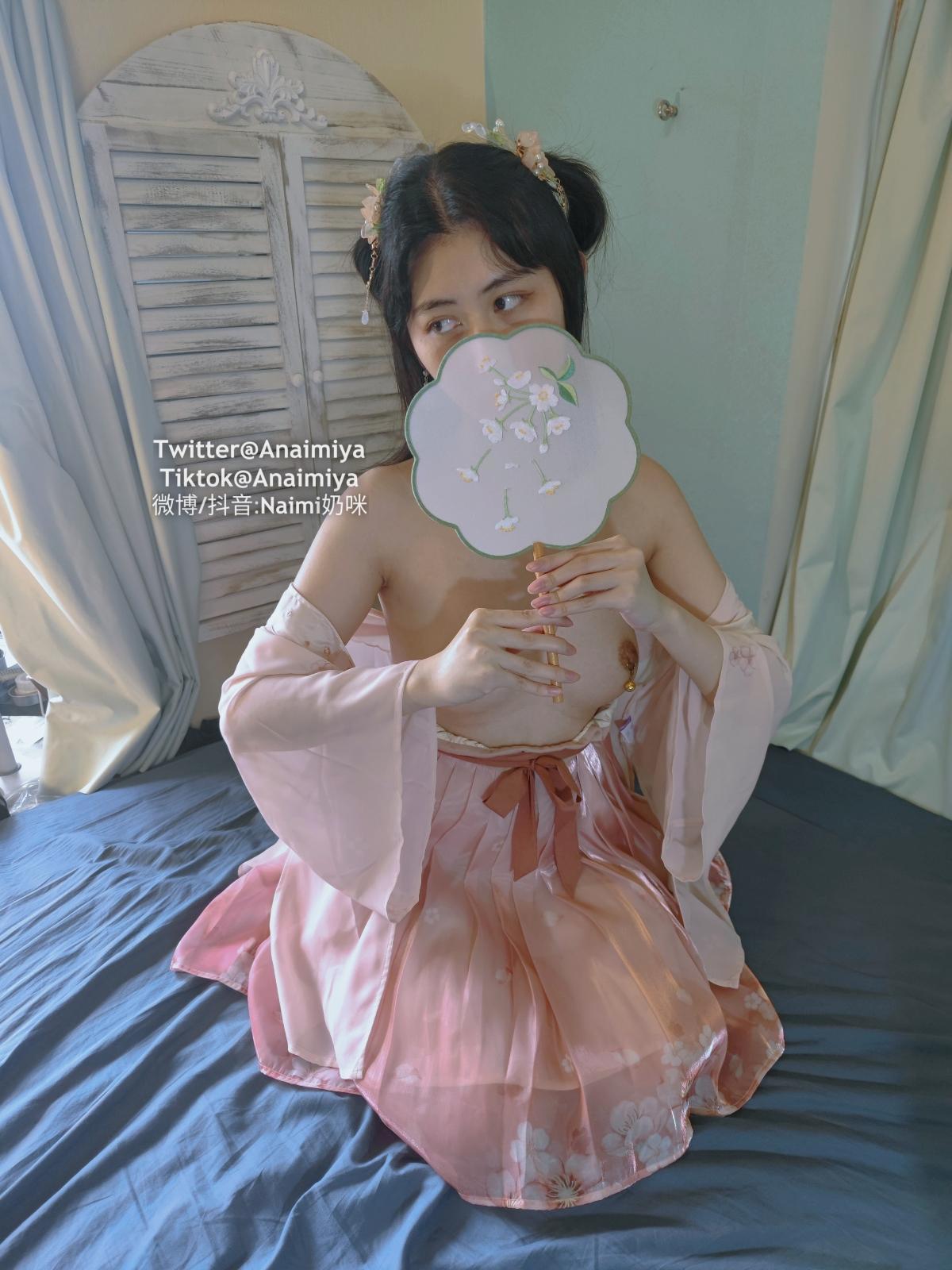 Onlyfans@anaimiya奶咪特辑汉服自拍福利合集(16)