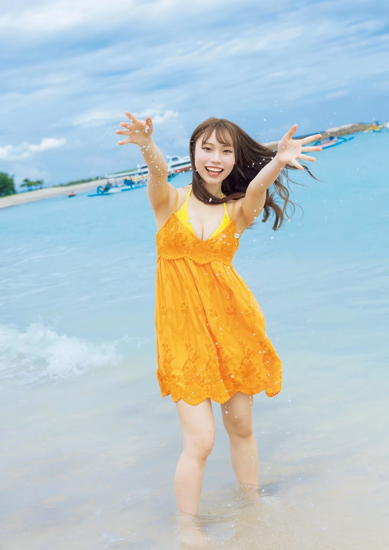 Saaya Kawagoe 川越紗彩, 1st寫真集 「なんとかなるなる」 Set.05(18)