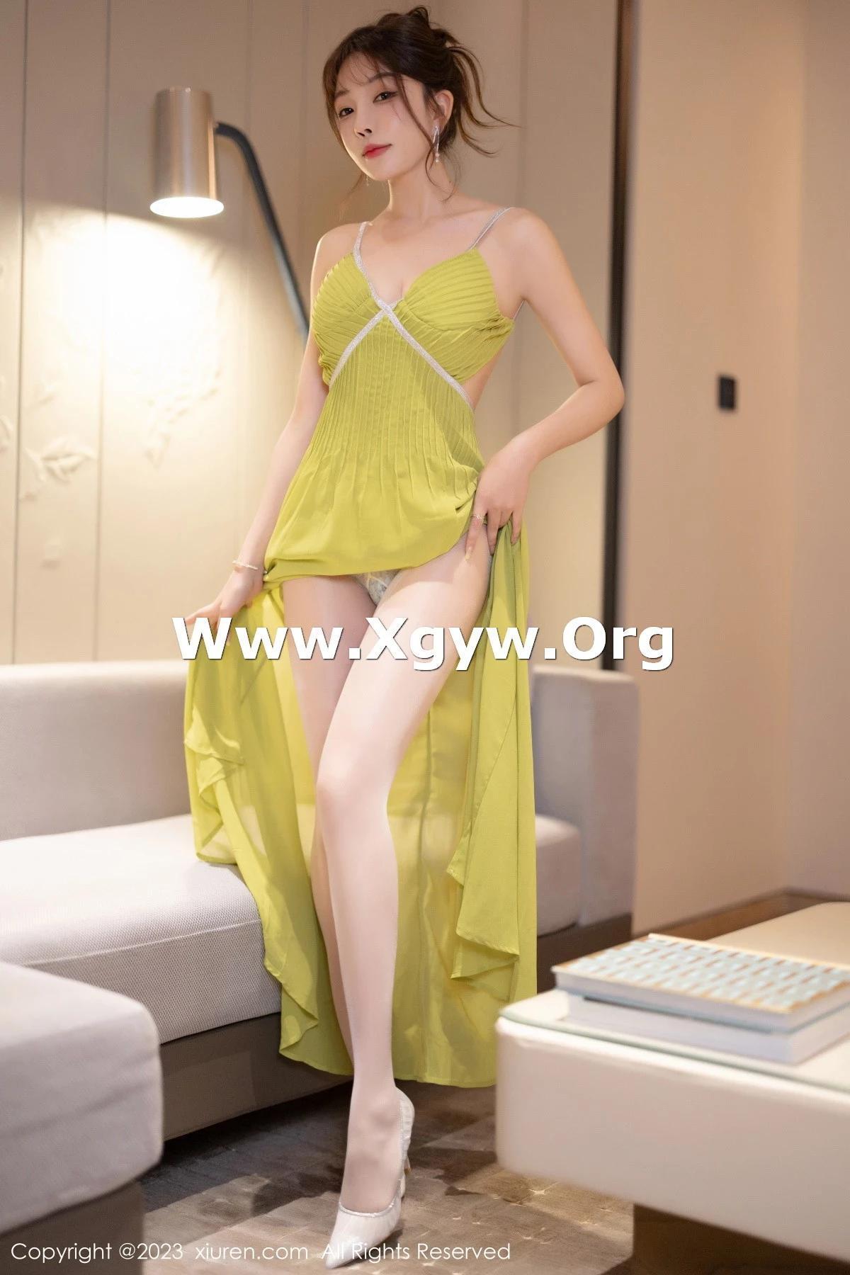 XiuRen第7696期_女神徐莉芝Booty性感連衣長裙+紅色蕾絲情趣睡裙完美誘惑寫真83P(15)