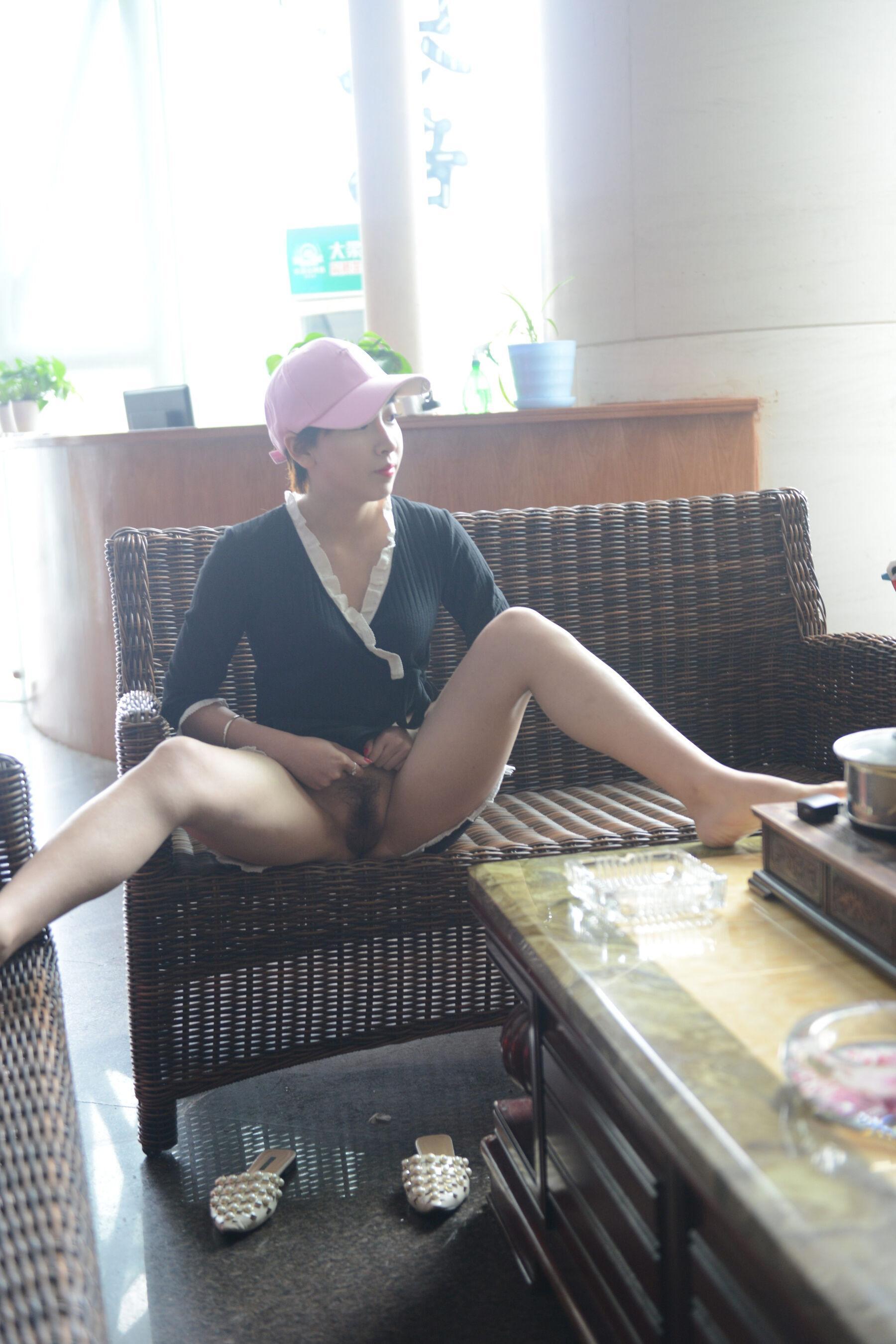 国模套图 国模婷婷大尺度人体私拍套图(120)