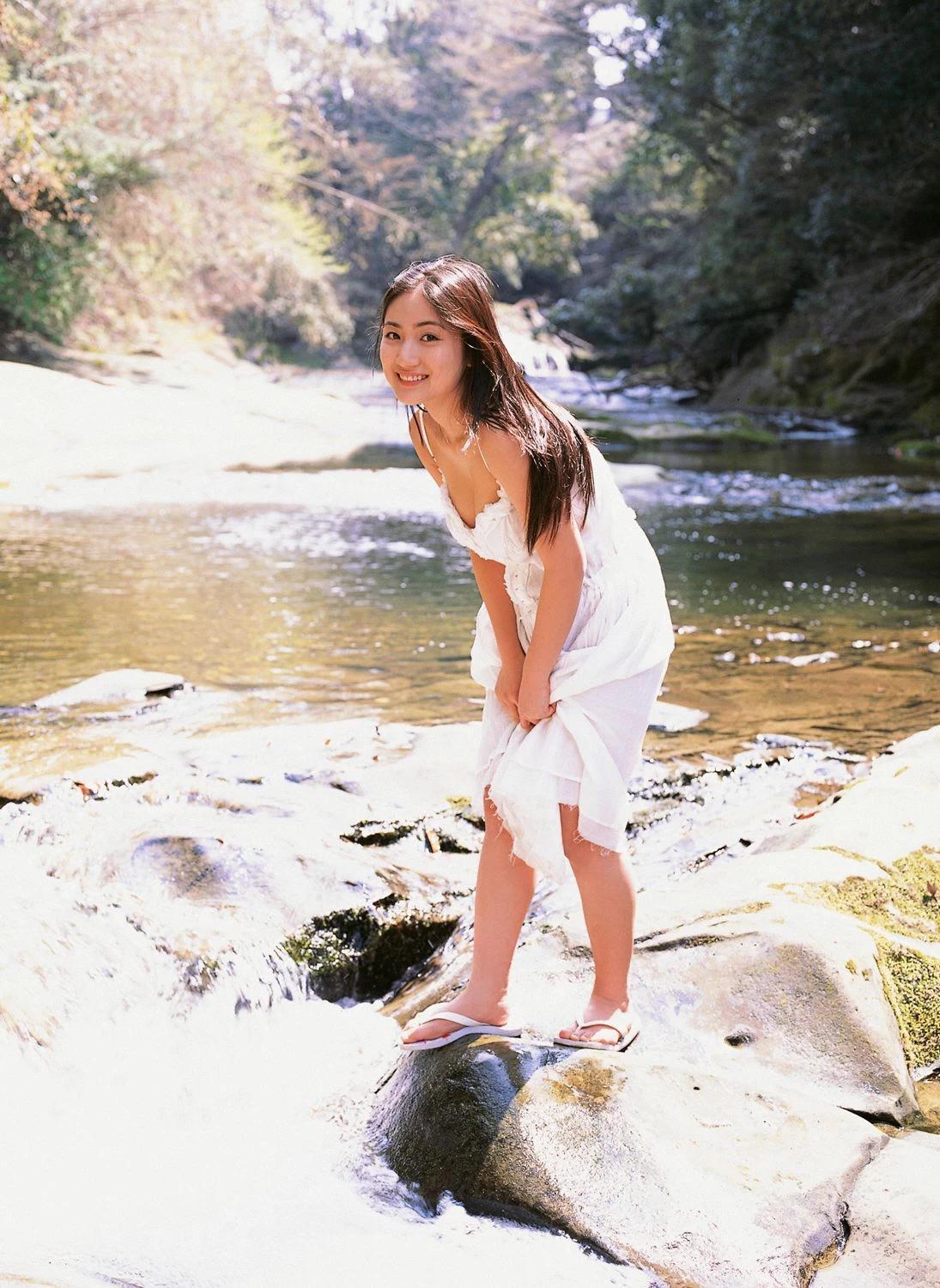 [YSweb] Vol.310 入江紗綾《放課後の冒険》寫真集(37)